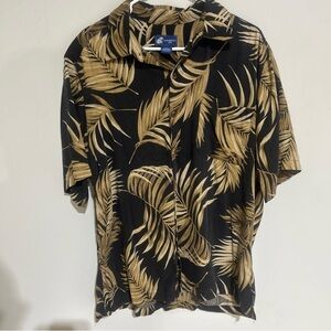 Caribbean Joe Button Down Men XL Brown Short Sleeve Button Collared Shirt.